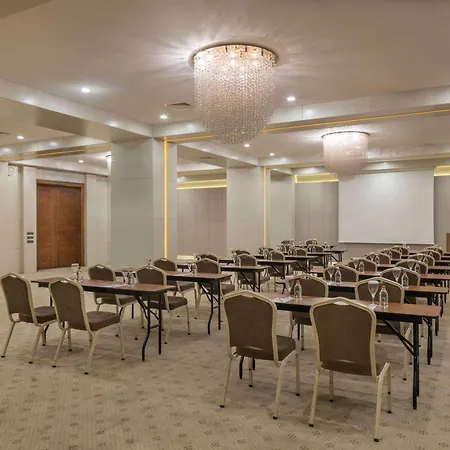 Mercure Kizilay ホテル 4*