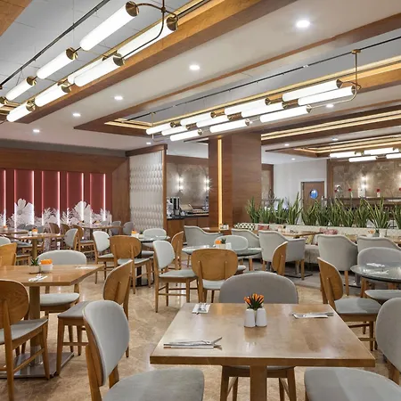 Hotel Mercure Kizilay 4*
