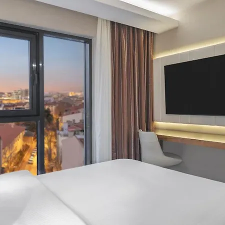 酒店 Mercure Kizilay 4*