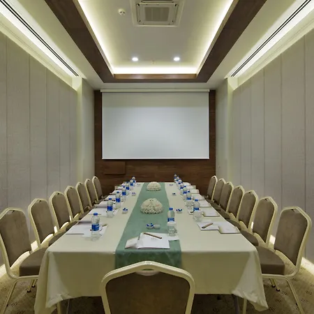 Hotel Mercure Kizilay 4*