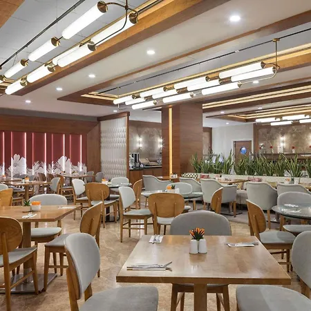 فندق Mercure Kizilay 4*