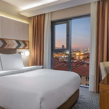 Hotel Mercure Kizilay 4*