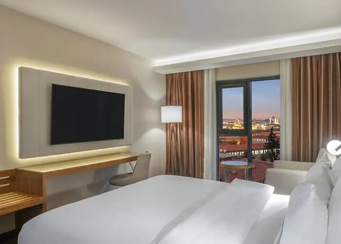 Hotel Mercure Kizilay 4*